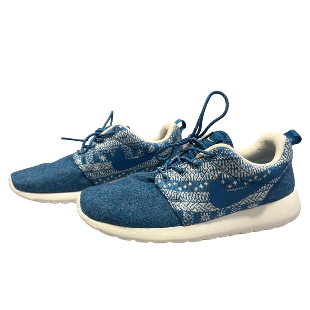 Nike Roshe One Winter Trainer Blue Women’s 9.5 Like New